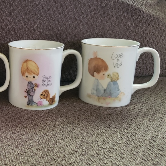 Precious moments mugs (SOLD) - Picture 2 of 2